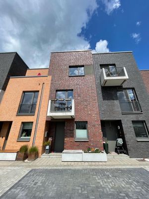 Modernes Stadthaus in der Jenfelder Au – familienfreundlich mit sehr niedrigen Betriebskosten