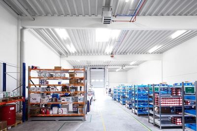 Zukunftsstandort Businesspark Willicher Damm
Büro + Lagerhalle mit universeller Verwendbarkeit