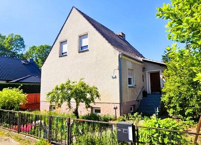 Vier Wände, viele Träume – EFH in bester Lage von Forst