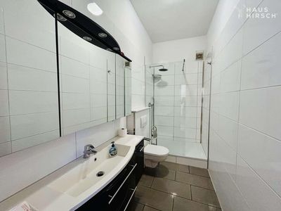bezugsfertige Eigentumswohnung mit Einbauküche und modernem Bad in guter Lage!