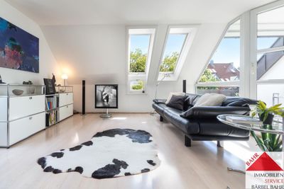 Lichtdurchflutetes Wohnen mit Weitblick – Gepflegte 3,5-Zimmer-Wohnung in Stuttgart-Rohr