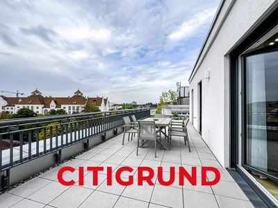 Neuhausen/Zentrale Citylage - Stilvolle 3-Zimmer-Wohnung mit sonniger Panorama-Dachterrasse