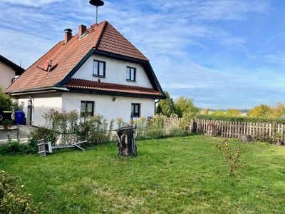 Charmantes, renovierungsbedürftiges Einfamilienhaus mit großem Grundstück in Schönau/Eggenfelden