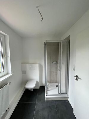 sanierte 2-RW mit modernem Badezimmer