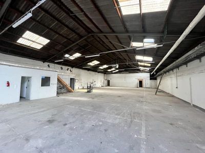 500 Quadratmeter Gewerbefläche zur vielfältigen Nutzung!