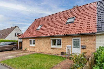 Familienidyll auf großem Grundstück