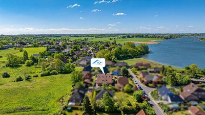 Zwei Wohneinheiten mit traumhaftem Schleiblick in ruhiger Sackgassenlage