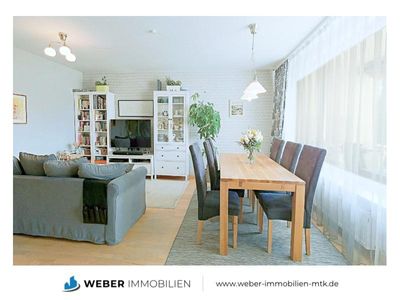 ATTRAKTIVE Familien-Wohnung mit SONNEN-Balkon und MODERNER Einbauküche