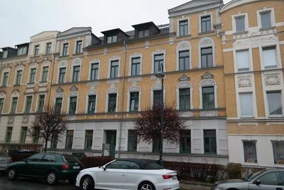 Großzügige 3-Zimmer Büroeinheit mit Fliesen in ruhiger Lage!