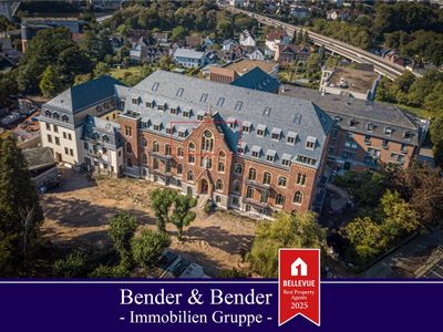 Erstbezug-Gehobene drei Zimmerwohnung mit großer Galerie im historischen Kloster von Limburg!
