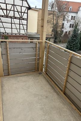 Naumburg-Zentrum mit Balkon!