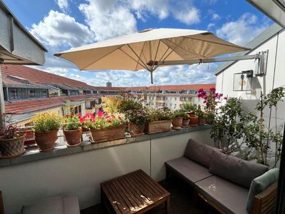 Lichtdurchflutete Penthouse-Maisonette