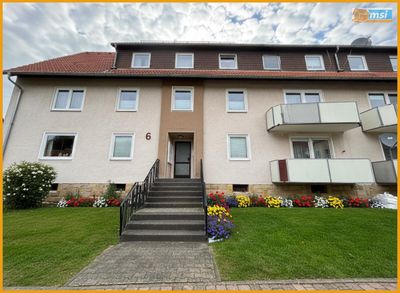 KOMFORTABLE ERDGESCHOSSWOHNUNG MIT BALKON - ZENTRALE LAGE IN ALSFELD!