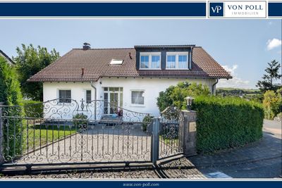 Top gepflegtes Familiendomizil in beliebter Lage mit viel Platz auf 3 Ebenen, Garten und Garage