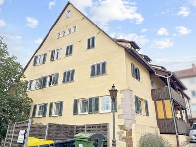 Denkmalschutz: Gepflegte 2-Zimmer-Wohnung zur Eigennutzung oder Kapitalanlage in Knittlingen