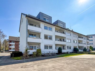 4-Zimmer-Wohnung mit Balkon u. Garage Nähe Meierteich