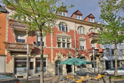 Historisches Wohn- und Geschäftshaus im Herzen von Mannheim-Waldhof