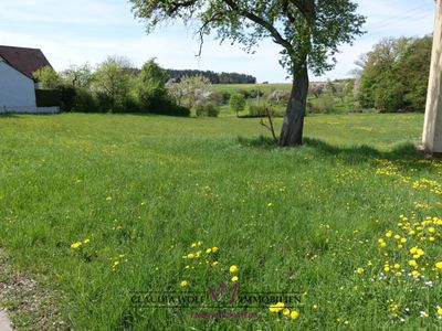 *** PROVISIONSFREI - Großes Baugrundstück am Ortsrand von Feuchtwangen-Steinbach ***