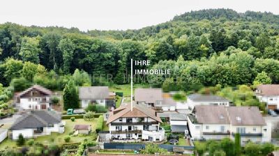 Großzügiges Mehrfamilienhaus am Waldrand-ideal als Ferienvermietung, mit Blick über Böllenborn