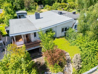 Doppelhaushälfte mit Tiefgarage in idyllischer Lage am Naturschutzgebiet