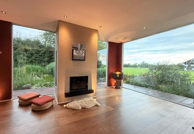 Traumhafte Lage am Chiemsee mit extra Renditepotential durch Ferienvermietung