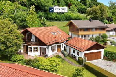 Wohnoase im Grünen: Stilvolles Wohnen mit viel Platz und Natur pur