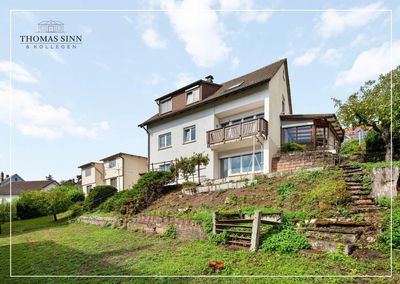 „Für echte Macher: Wohnraum mit Wintergarten & Weitblick“