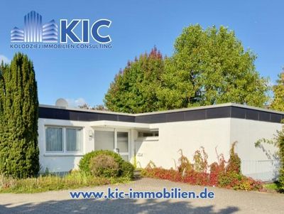 Leben auf einer Ebene – Bungalow mit Traumgrundstück & Garage