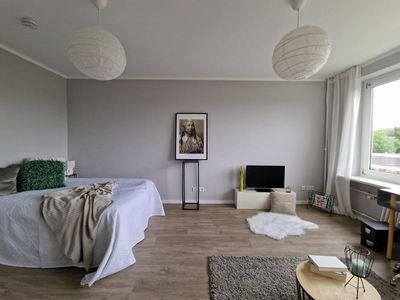 Beiersdorf + UKE um´s Eck
* 3 Min. nach Eimsbüttel * Frisch & hochwertig modernisiert, bezugsfertig*