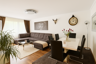 Helle 3-Zimmer-Wohnung, 80 m², Sonnenbalkon mit Parkblick, Aufzug & Garage optional