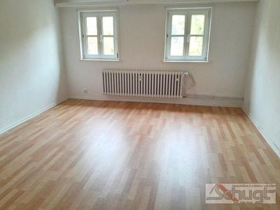 Sie suchen eine zentrumsnahe 3 ZKB-Dachgeschosswohnung? Hier ist sie.