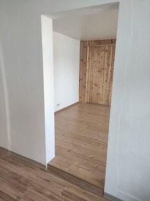 Schöne helle kleine Zwei Zimmer Wohnung