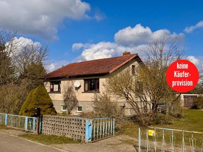 HORN IMMOBILIEN ++Einfamilienhaus in Grambow, sehr ruhige Lage und viel Platz