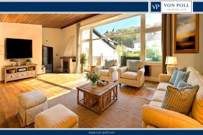 Geräumiger Bungalow mit Kamin, Garage und Einliegerbereich samt schönem Gartenidyll