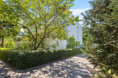 Attraktives Reiheneckhaus mit
ca. 24m² Dachterrasse und eigenem Gartenanteil!