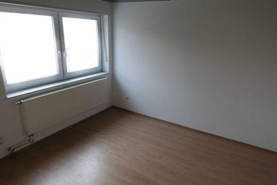 Ruhige 1-Zimmer-Wohnung mit 34 m² Wfl., sehr zentrumsnah Gersthofen