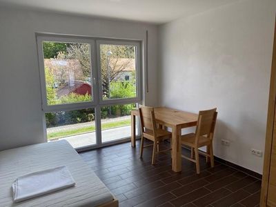 Moderne 1-Zimmer Wohnung in Triesdorf