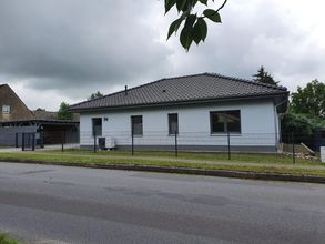 Straßenfront