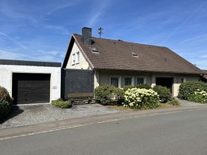 Seitenansicht von links