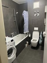 b70df954-c25a-4d85-ba10-17fa3e7a4862-1943893266