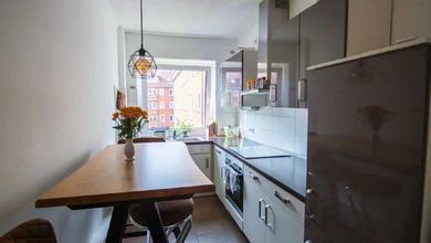 7a195bea-4459-4d6f-98f1-8ac165104562-1945435240