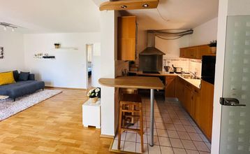 K1NL1RHthymYP_YJWPiNH-large