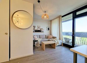 Wohnen - gemütlich - (KI möbliert)