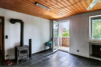 Wohnzimmer mit Kamin