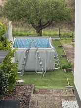 8 Pool von vorne aus gesehen