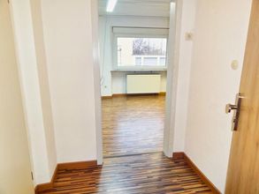Blick zu Ihrem Büro