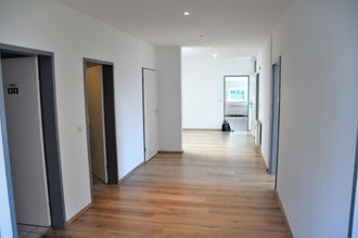 Diele Sicht Richtung Empfang