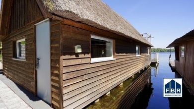 Seitenansicht Bootshaus