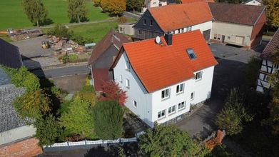 Blick auf das Anwesen