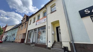 Straßenansicht